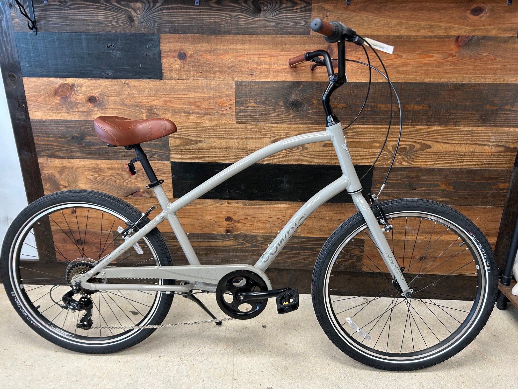 electra-townie-original-7d-step-over-bike