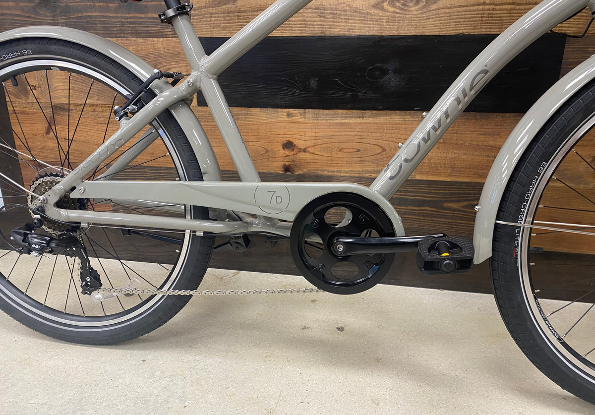 エディ1.1 DYNASTY EDDIE 1.1 RAINBOW BLACK Joyride Fast and Furious Tokyo Drift - 1967 Ford Mustang 1