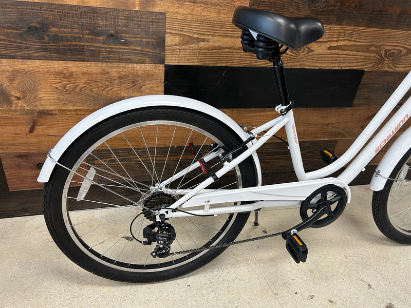 Schwinn Regioneer Adult Hybrid Comfort Bike