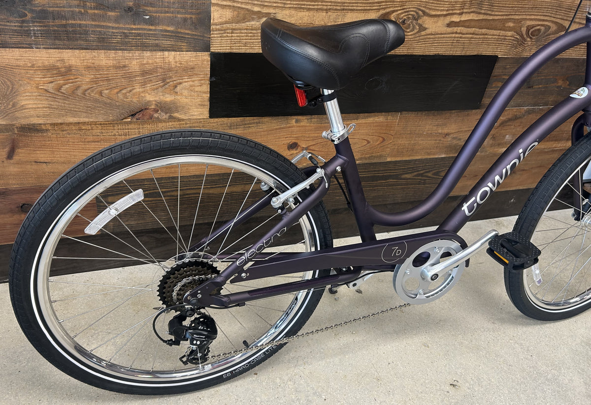 ELECTRA TOWNIE ORIGINAL 7D (STEP-THRU) Bike - Main Image
